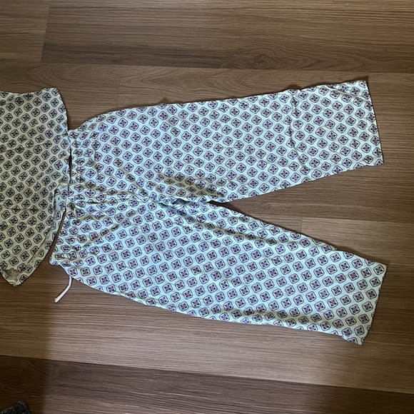 Pj set - Picture 9 of 12